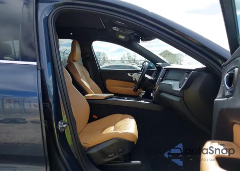 2020 Volvo Xc60 T6 Momentum из США, поврежденный, VIN YV4A22RK4L1515920